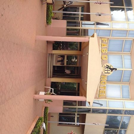 Faso Hotel Ouagadougou Exterior foto